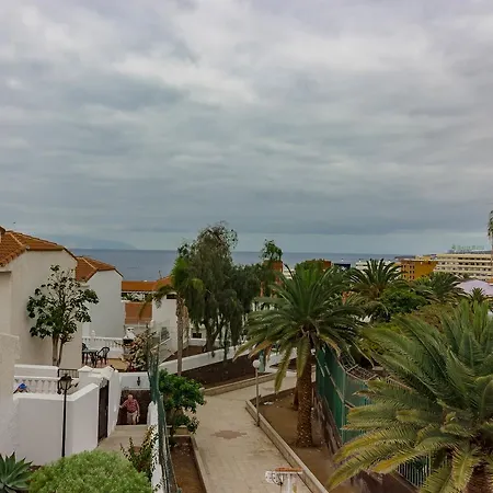 Albina Tenerife * Costa Adeje (Tenerife)